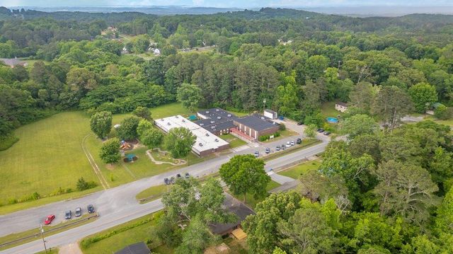 1013 Greenhill Drive, Rossville, GA 30741