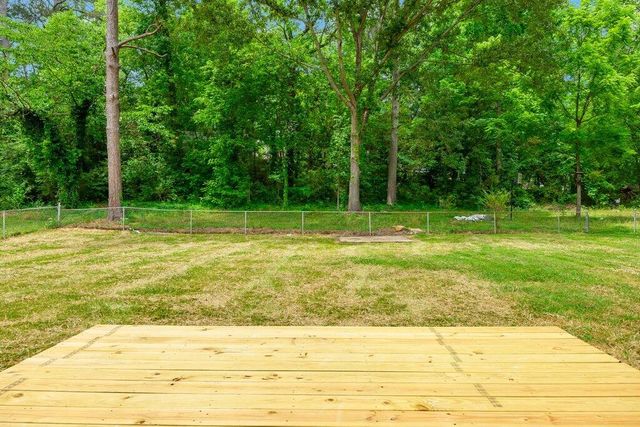 1013 Greenhill Drive, Rossville, GA 30741