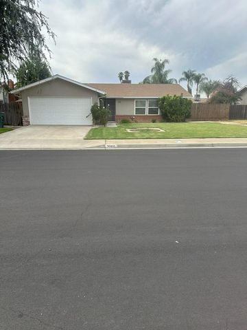 3060 Sylmar Avenue, Clovis, CA 93612