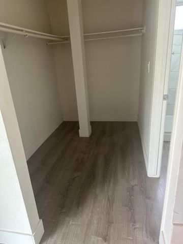 3060 Sylmar Avenue, Clovis, CA 93612