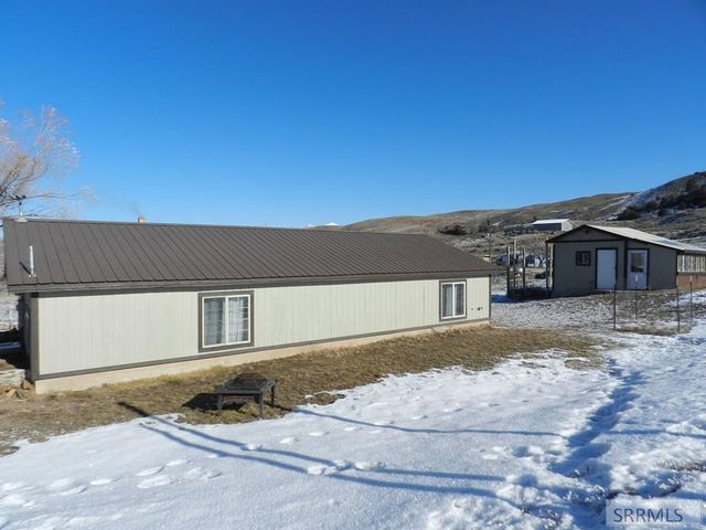 36 Blue Camas Road, Salmon, ID 83467