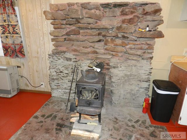 36 Blue Camas Road, Salmon, ID 83467