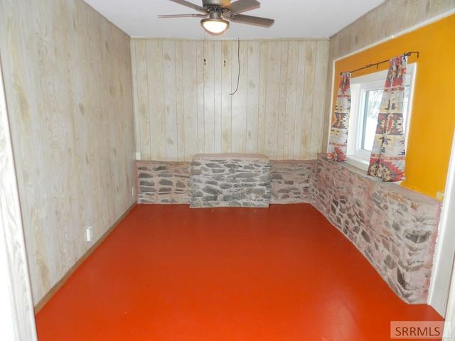 36 Blue Camas Road, Salmon, ID 83467