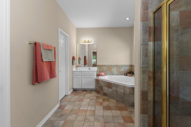 208 Blanco DR, Hutto, TX 78634