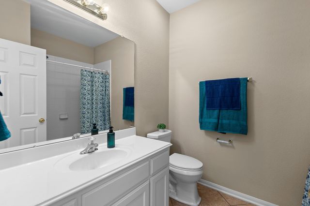 208 Blanco DR, Hutto, TX 78634