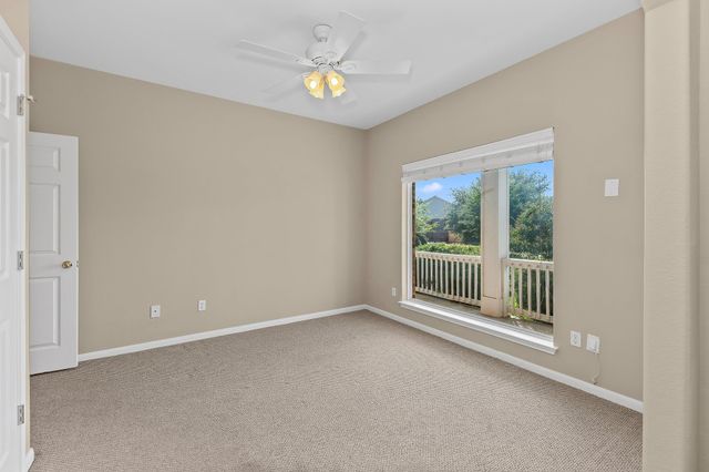 208 Blanco DR, Hutto, TX 78634