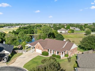 208 Blanco DR, Hutto, TX 78634