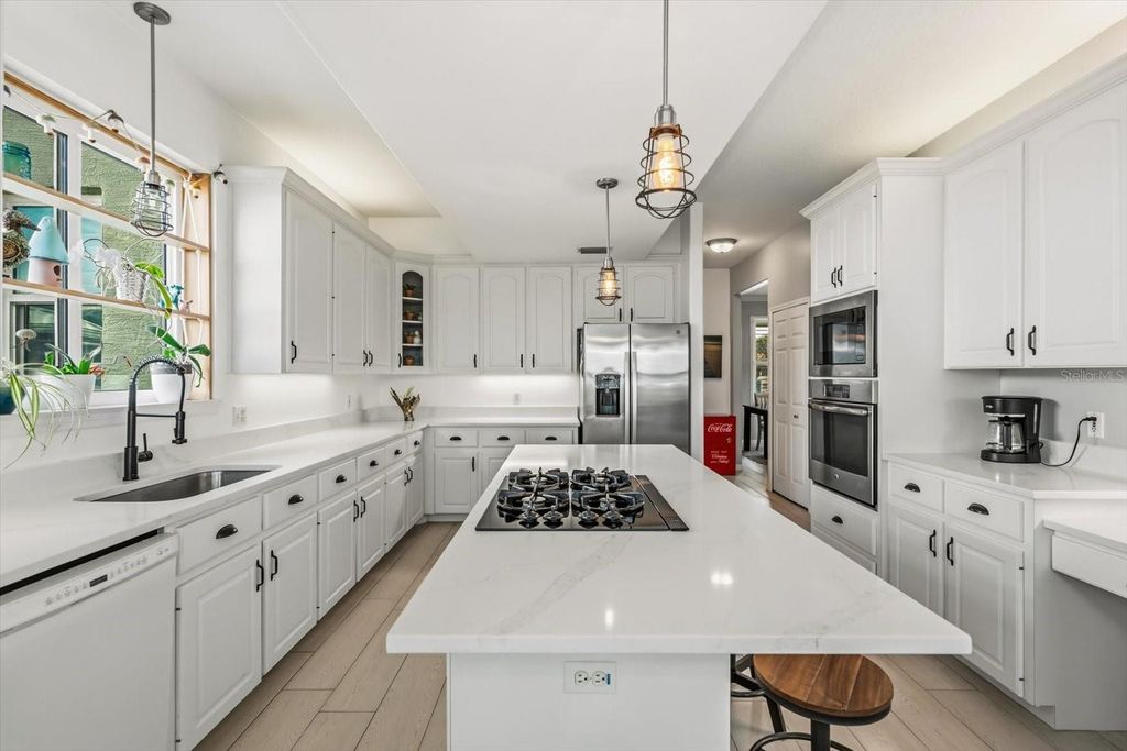 Image 12 of property listing at 4724 VAN KLEECK DRIVE, New Smyrna Beach, FL 32169