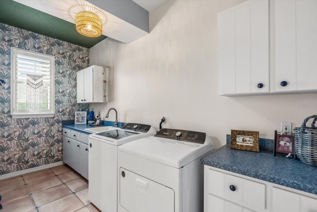 Image 14 of property listing at 4724 VAN KLEECK DRIVE, New Smyrna Beach, FL 32169