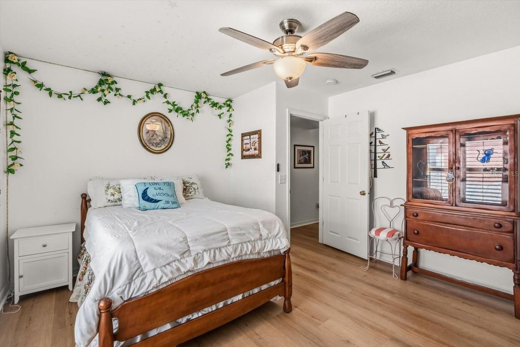 Image 29 of property listing at 4724 VAN KLEECK DRIVE, New Smyrna Beach, FL 32169