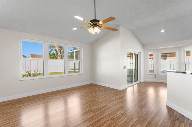 4527 NEW DAWN COURT, Lutz, FL 33558