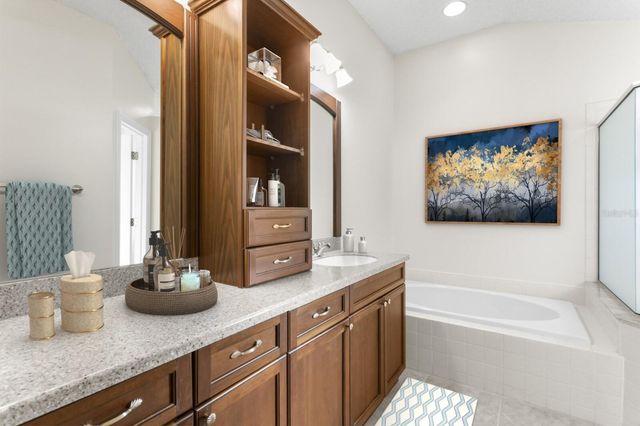 4527 NEW DAWN COURT, Lutz, FL 33558