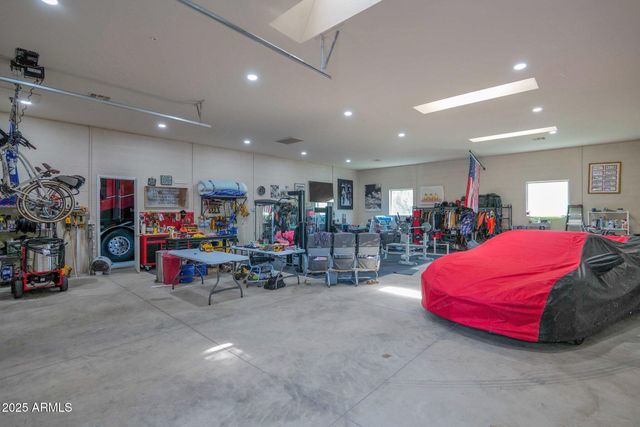 6831 E PARADISE Drive, Scottsdale, AZ 85254