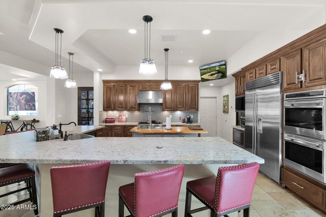 6831 E PARADISE Drive, Scottsdale, AZ 85254