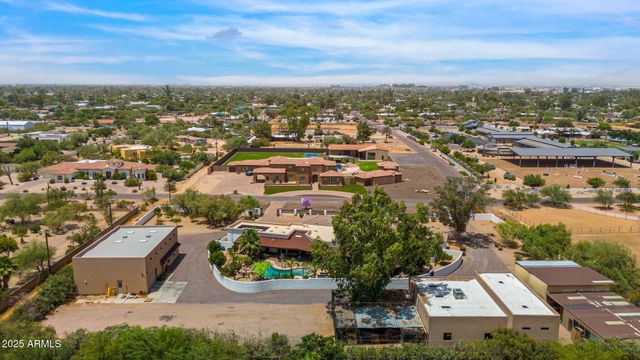 6831 E PARADISE Drive, Scottsdale, AZ 85254