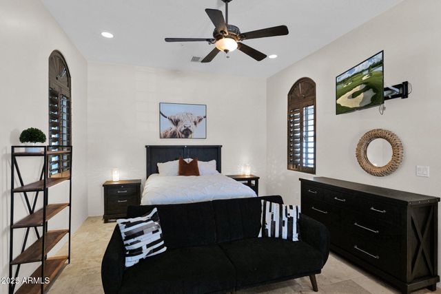 6831 E PARADISE Drive, Scottsdale, AZ 85254
