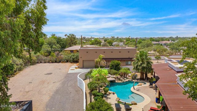 6831 E PARADISE Drive, Scottsdale, AZ 85254