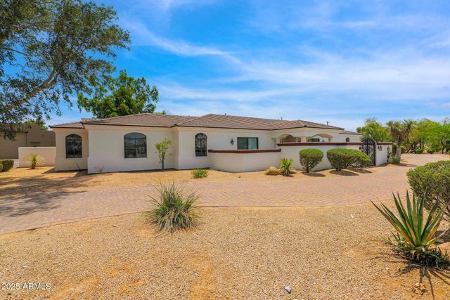6831 E PARADISE Drive, Scottsdale, AZ 85254