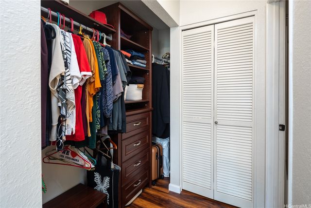 94-1370 Kulewa Loop 11C, Waipahu, HI 96797