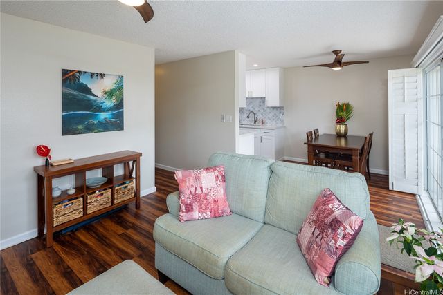 94-1370 Kulewa Loop 11C, Waipahu, HI 96797