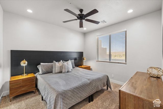 2279 N PARK DR, Washington, UT 84780