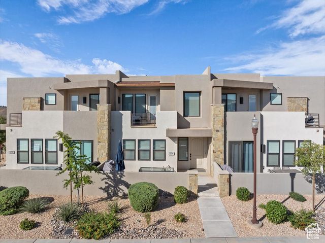 2279 N PARK DR, Washington, UT 84780