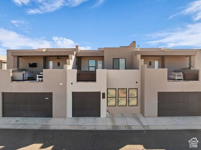 2279 N PARK DR, Washington, UT 84780