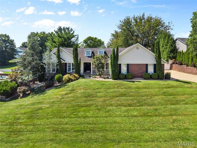 362 Round Tower Drive, Cottleville, MO 63304