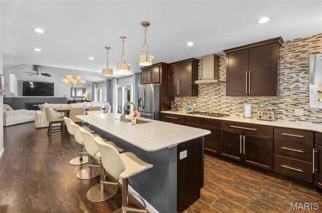 362 Round Tower Drive, Cottleville, MO 63304