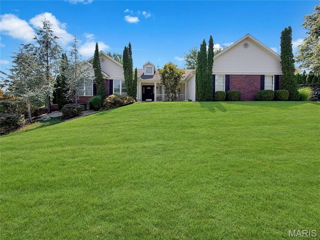 362 Round Tower Drive, Cottleville, MO 63304