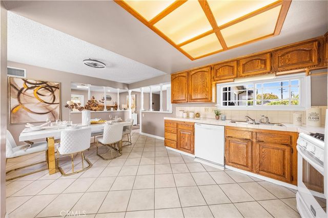 528 Essex, Glendora, CA 91740