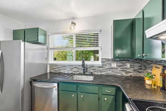 1200 Capitola Road 7, Santa Cruz, CA 95062