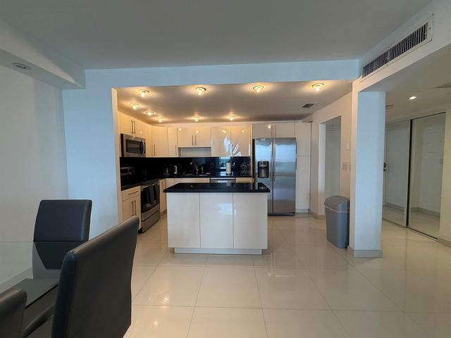 19390 COLLINS Avenue 1603, Sunny Isles Beach, FL 33160