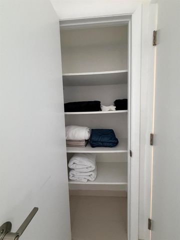 19390 COLLINS Avenue 1603, Sunny Isles Beach, FL 33160
