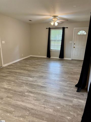 222 South Street, Woodruff, SC 29388
