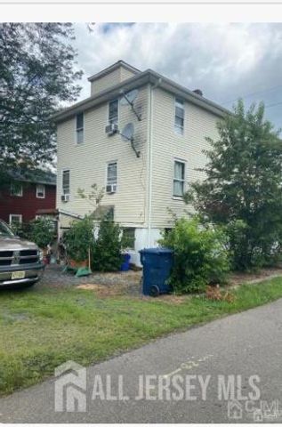 942 Edwin Street, North Brunswick, NJ 08902