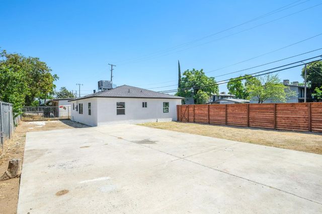 3777 E Olive Avenue, Fresno, CA 93702