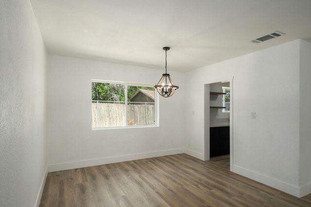 3777 E Olive Avenue, Fresno, CA 93702