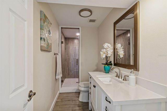 5010 BAYSHORE BOULEVARD 9, Tampa, FL 33611