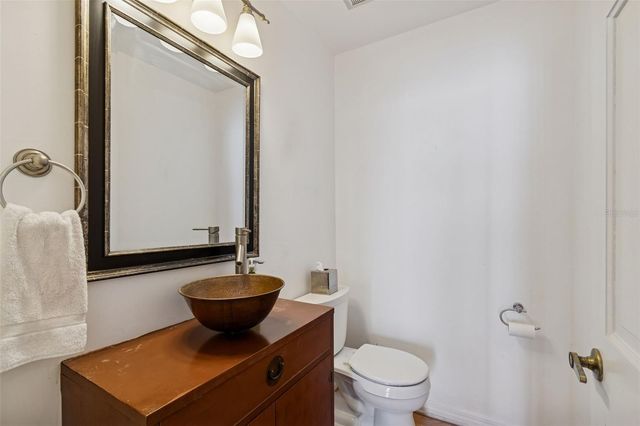 5010 BAYSHORE BOULEVARD 9, Tampa, FL 33611