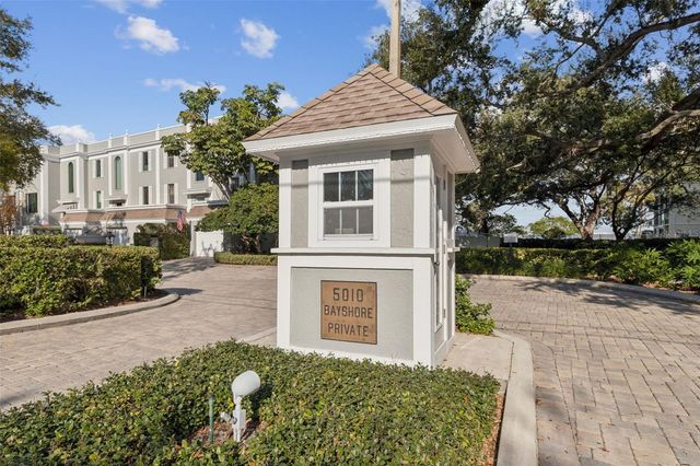 5010 BAYSHORE BOULEVARD 9, Tampa, FL 33611