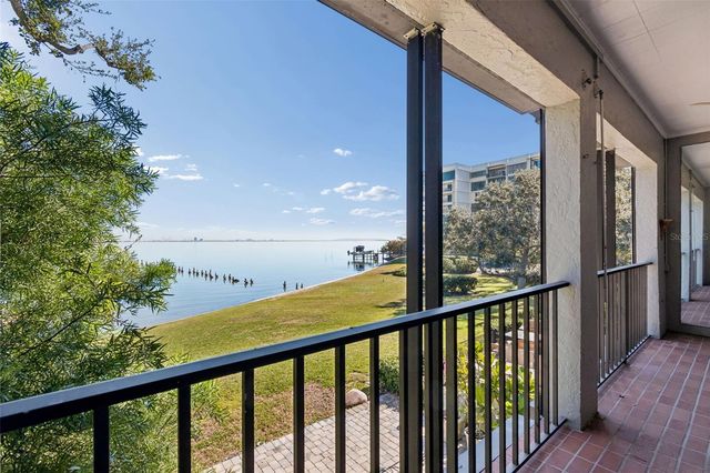 5010 BAYSHORE BOULEVARD 9, Tampa, FL 33611