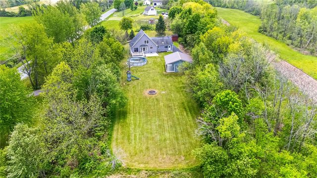 1157 Stafford Road, Palmyra, NY 14522