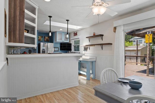 318 HOLLY HILL RD, Reisterstown, MD 21136