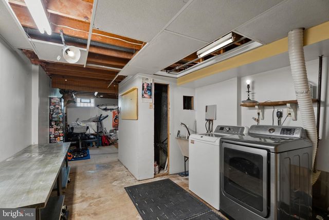 318 HOLLY HILL RD, Reisterstown, MD 21136