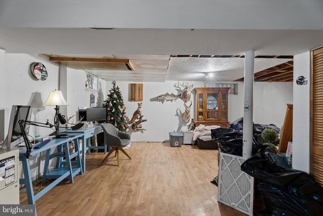 318 HOLLY HILL RD, Reisterstown, MD 21136