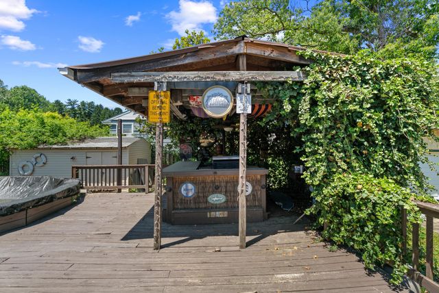 318 HOLLY HILL RD, Reisterstown, MD 21136
