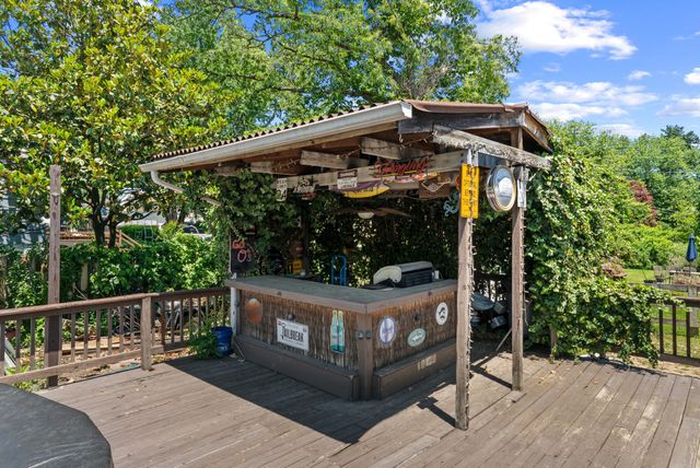 318 HOLLY HILL RD, Reisterstown, MD 21136