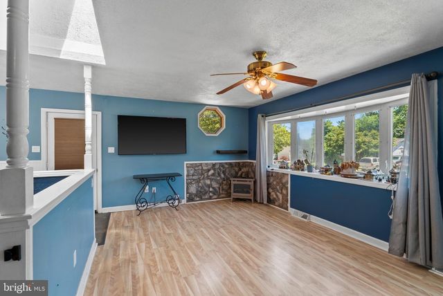 318 HOLLY HILL RD, Reisterstown, MD 21136
