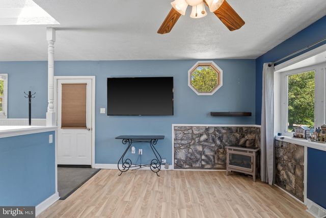 318 HOLLY HILL RD, Reisterstown, MD 21136